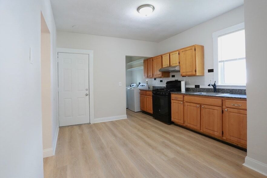 Photo - 41 Payson Avenue Unit 2
