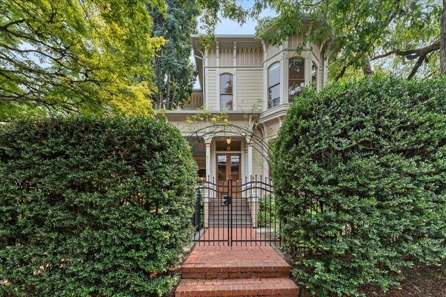 Foto del edificio - 2234 NW Johnson St