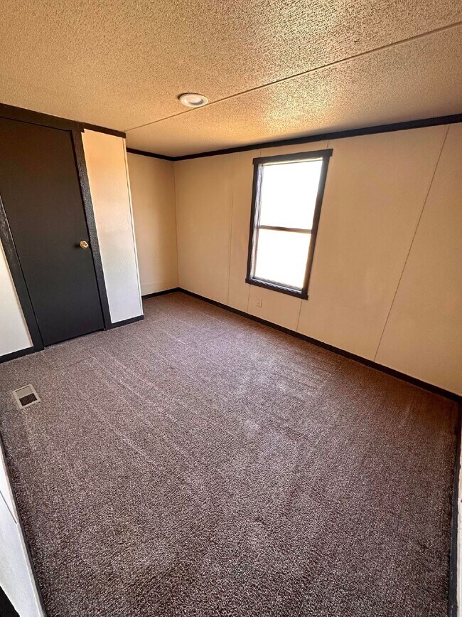 Foto del edificio - 3 Bedroom in great community in Woodward!