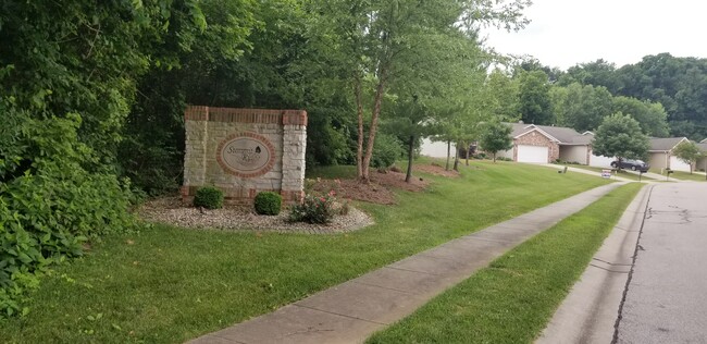 Building Photo - 1134 Carraway Ct