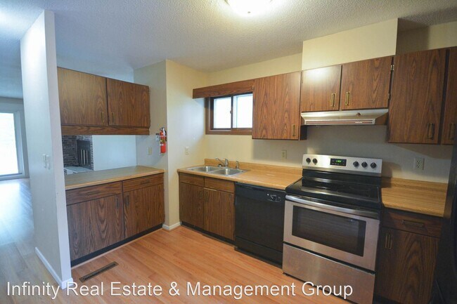 Building Photo - 3 br, 2.5 bath House - 1940 Haughton Ave