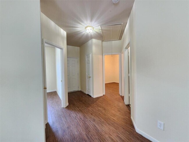 Foto del edificio - 21823 Grassy Hill Ln
