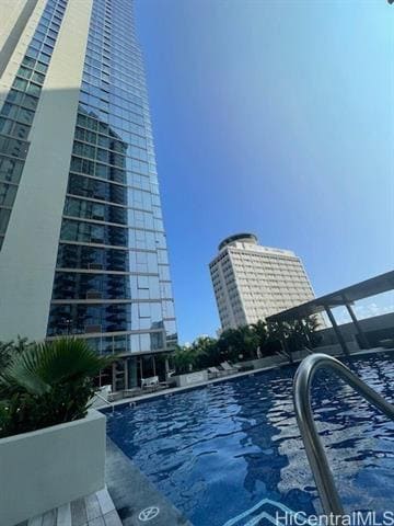 Building Photo - 1388 Kapiolani Blvd