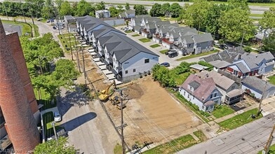 Building Photo - 4720 Walworth Ave