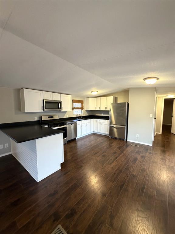 Foto del edificio - 3101 Rockhill Dr