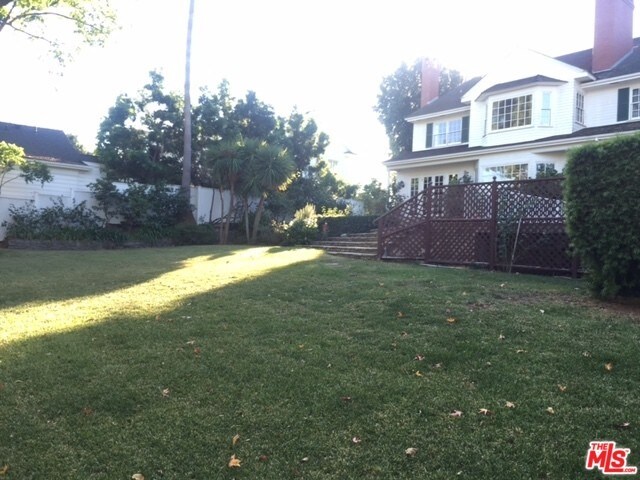 Building Photo - 124 S Cliffwood Ave