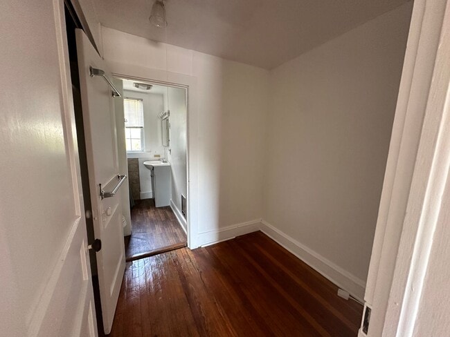 Photo - Unit for rent off of Griffin Avenue! Avail... House