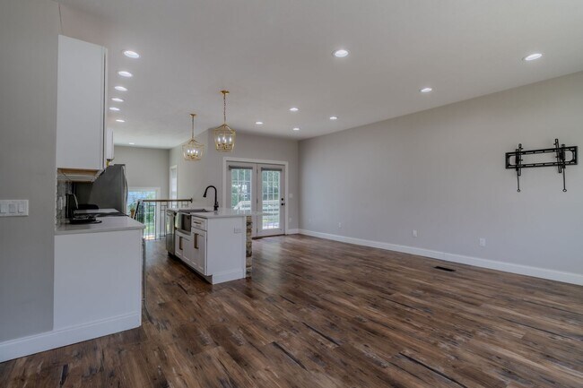 Foto del edificio - Rent the Dream – Stylish 4-Bedroom Home!