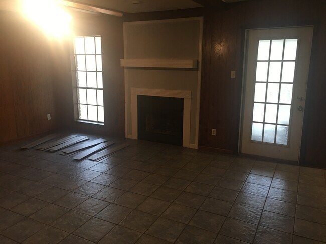 Living Room - 315 Beverly Loop