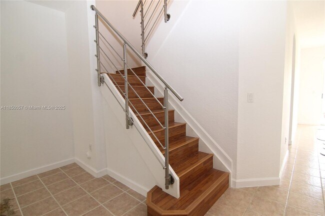 Foto del edificio - 11223 NW 57th Ln