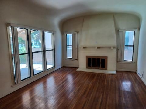 Living Room - 29 N El Molino St