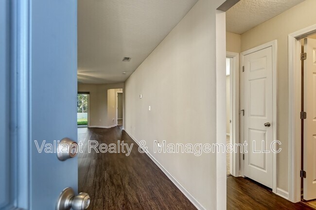 Building Photo - 11168 Watkins Ct