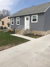 Building Photo - 505 E Johnson St