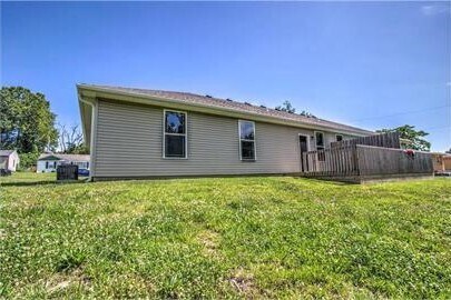 Building Photo - 809 Broad St