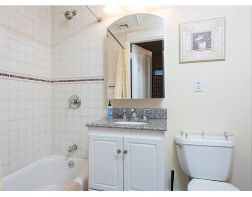 Primary Photo - 175 Beacon St
