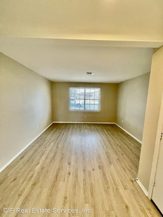 Building Photo - 3 br, 2 bath House - 531 N. 62nd. St.