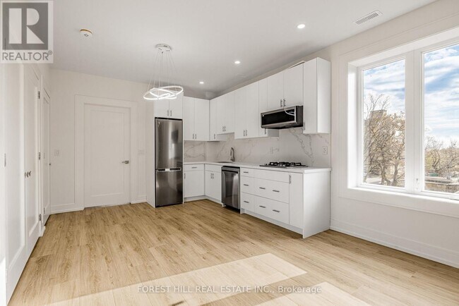 Photo du bâtiment - 171 Cedric Ave