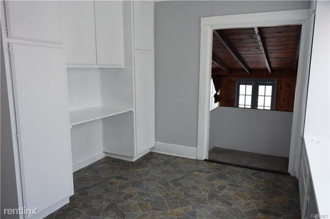 Building Photo - 837 Hermosa Ave