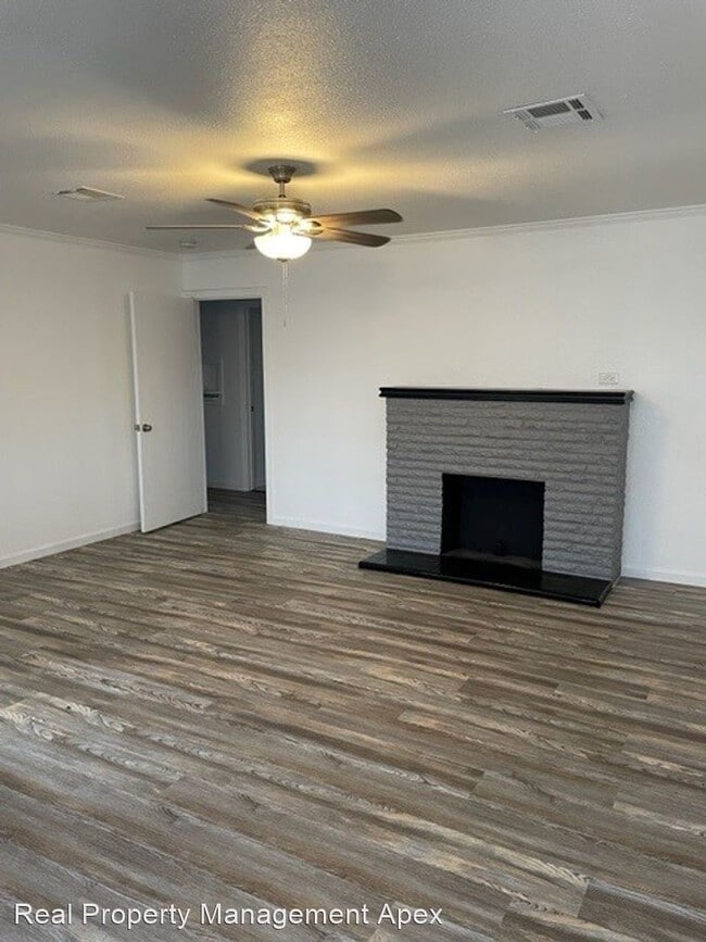 Building Photo - 3 br, 2 bath House - 3104 Fadal Ave