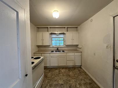 Building Photo - 1012 Pecan Ave