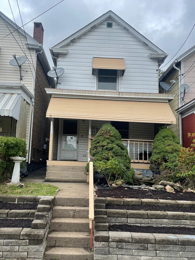 Foto principal - 711 Waddell Ave