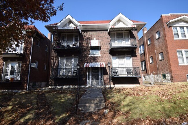 Front of 4-family - 3969 Potomac St