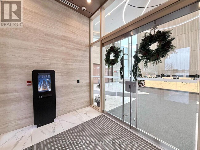 Photo du bâtiment - 27 McMahon Dr