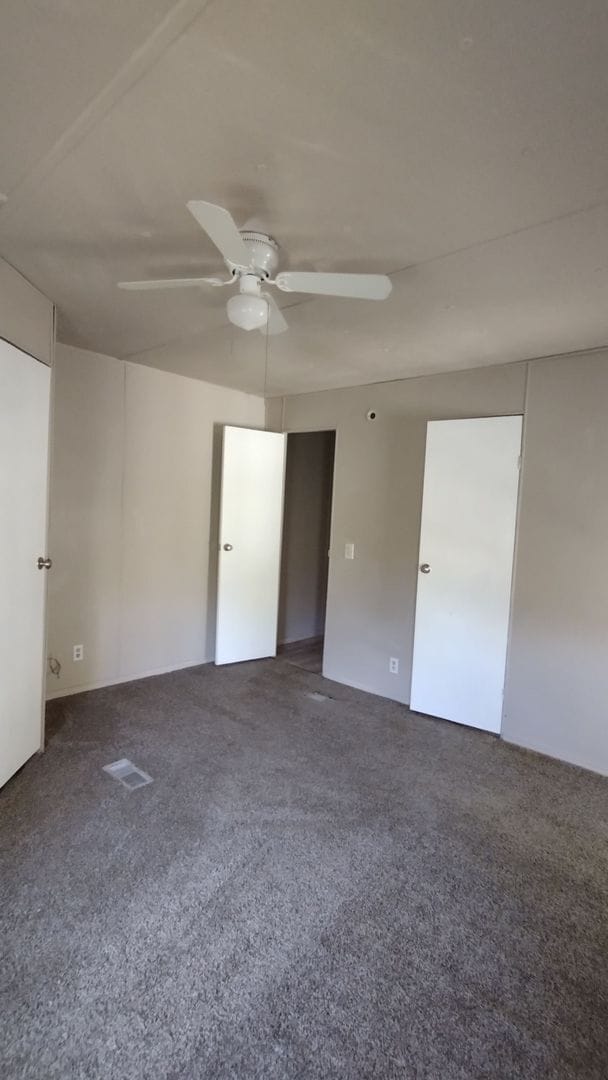 Building Photo - 2 Bedroom 2 Bathroom Home In Granbury
