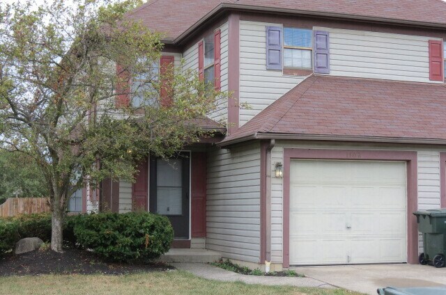 Foto principal - 1702 Rock Creek Dr