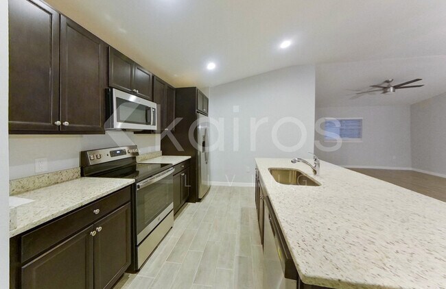 Foto del edificio - 227 Pennfield St