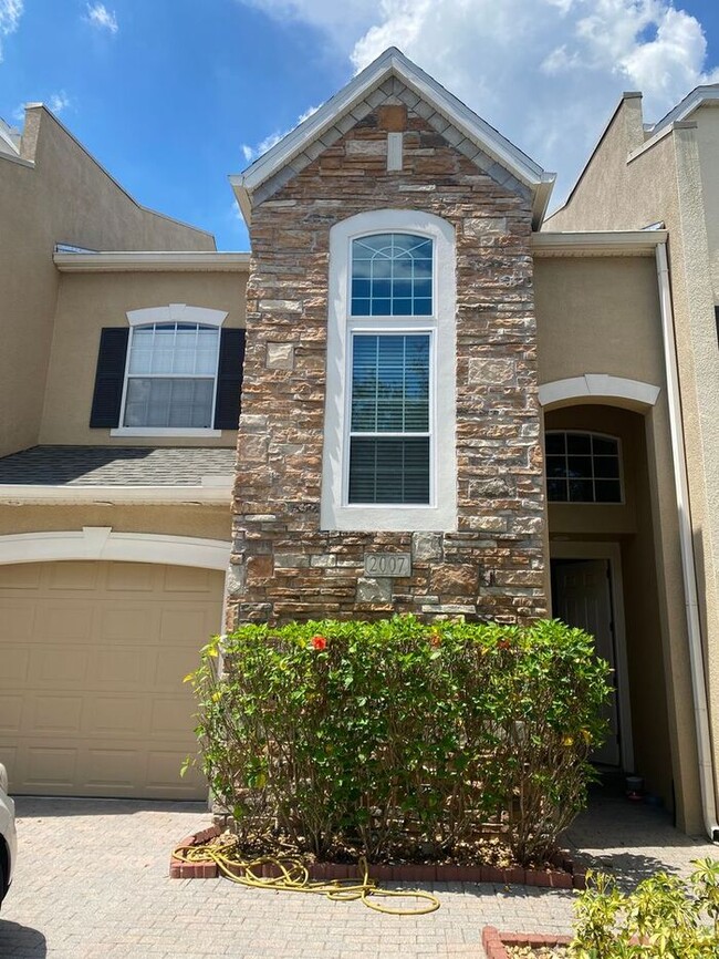 Building Photo - 3bed/2.5bath Townhome for Rent in Beautifu...