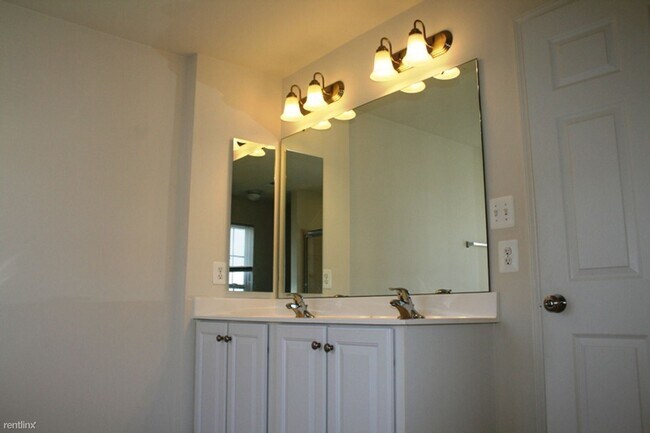 Foto del edificio - 4 br, 3.5 bath House - 2387 Abington Drive