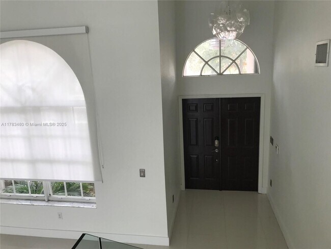 Building Photo - 10957 NW 59th St
