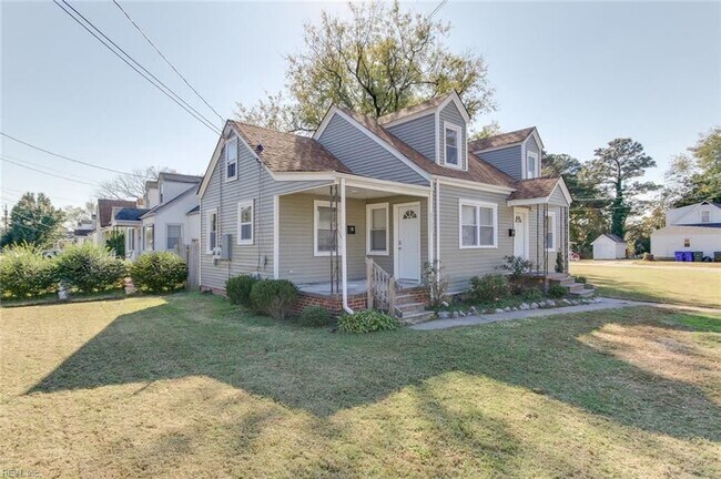 Building Photo - 4569 Hampshire Ave
