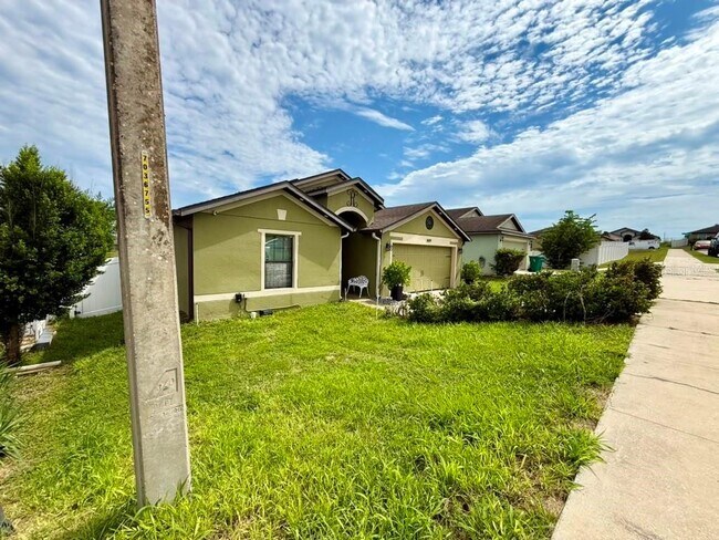 Foto del edificio - 1609 Steely Dr
