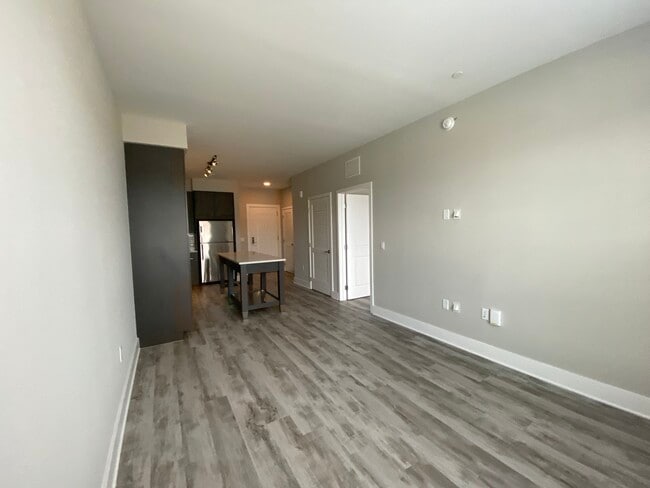 Interior Photo - ONE501