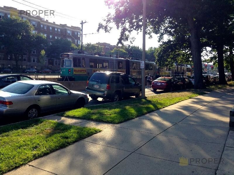 Foto principal - 1375 Commonwealth Avenue