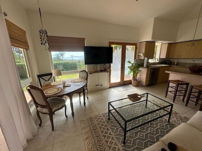 Foto del edificio - Maui Meadows- beautifully renovated 2-bedroom, 1-bath private cottage w/ a POOL