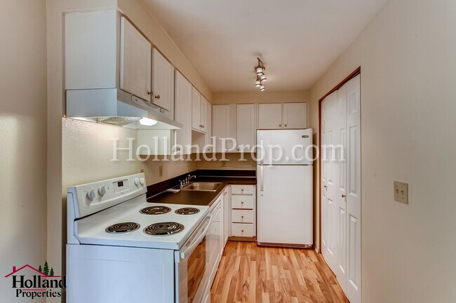 Foto del edificio - Beaverton-Hillsdale 6320-24 - Horstmann