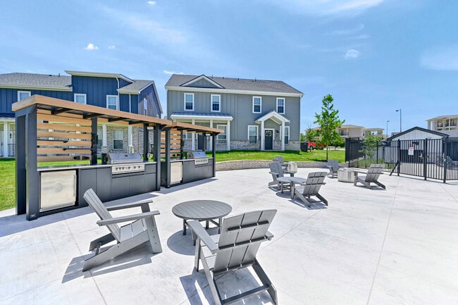 Grill Area - Heritage Court Luxury Townhomes