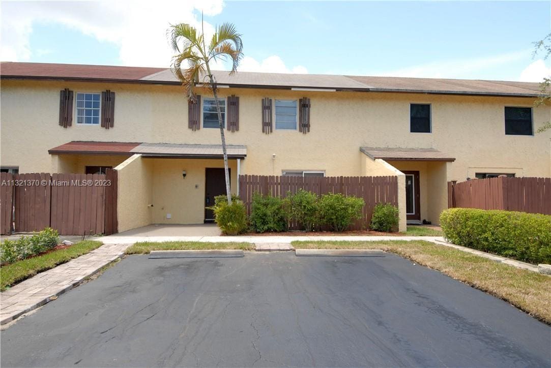 4355 NW 3rd Terrace, Pompano Beach, FL 33064 Townhome Rentals in
