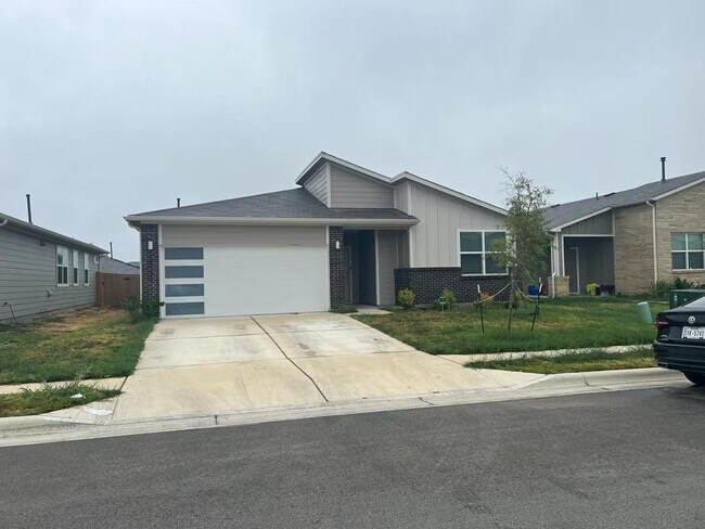 Building Photo - 14109 Cantarra Dr