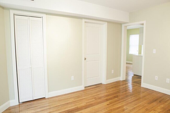 Foto del edificio - 4043 Washington St