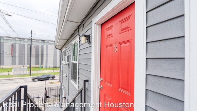 Building Photo - 2 br, 1 bath House - 3514 Scott St #3