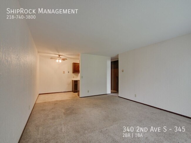 Foto del edificio - 340 2nd Ave S