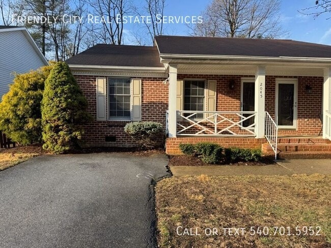 Building Photo - 2045 Fieldale Pl