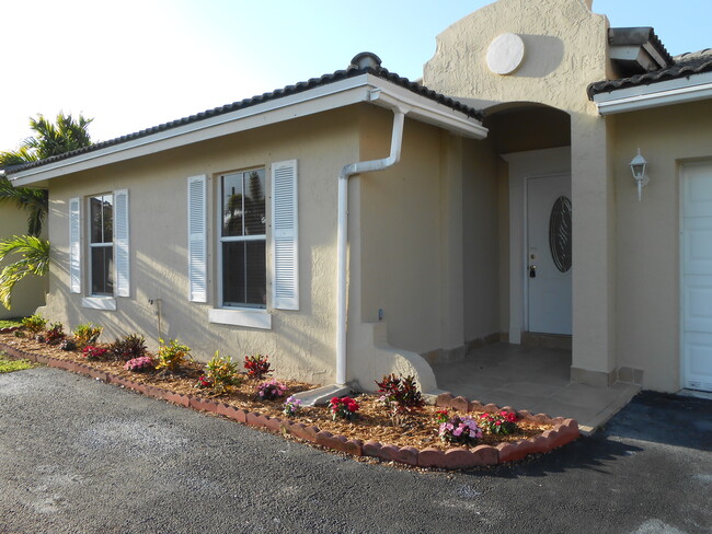 Front - 12080 SW 248th Ter