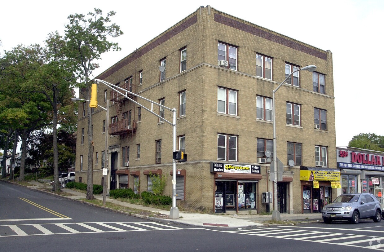 Foto del edificio - 849-851 S Orange Ave