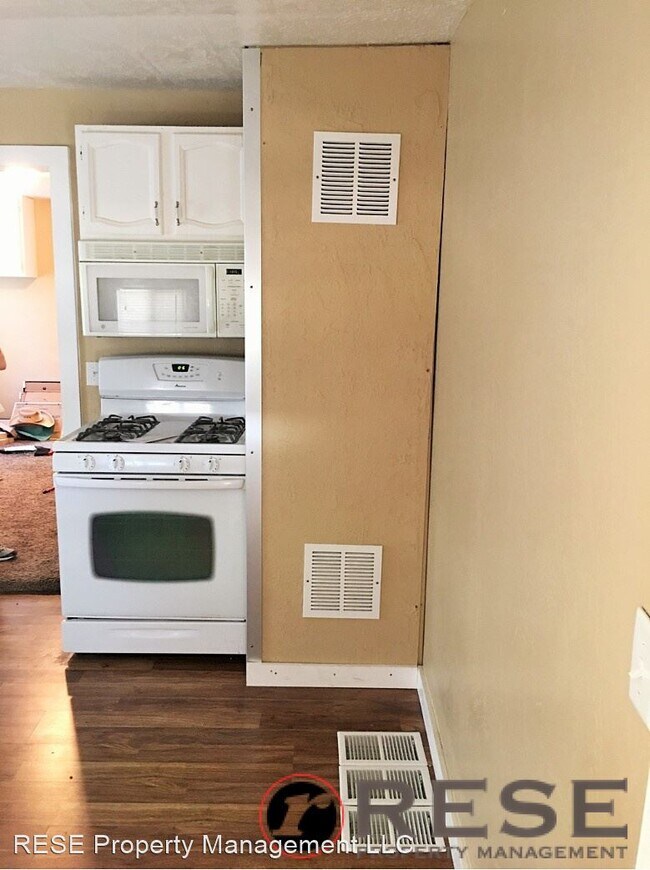 Foto del edificio - 1 br, 1 bath House - 2962 S 8850 W