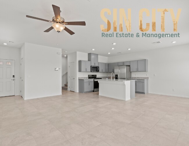 Foto del edificio - "Charming 4-Bed Home on Love Springs Ln: Spacious 1865 Sq Ft with 2.5 Baths in North Las Vegas!"